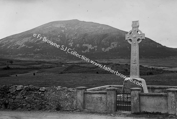 INSCRIPTION ON CROSS AT BOFEENANN